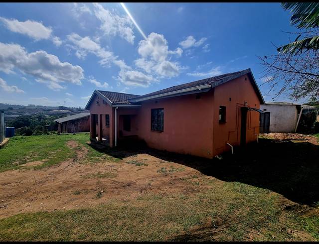7 BEDROOM HOUSE FOR SALE IN NGWELEZANA